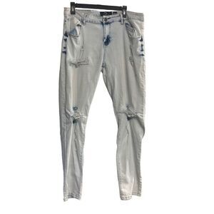 RPM Men’s Distressed Jeans Size. 38/32 Hand Measures Smaller Blue
